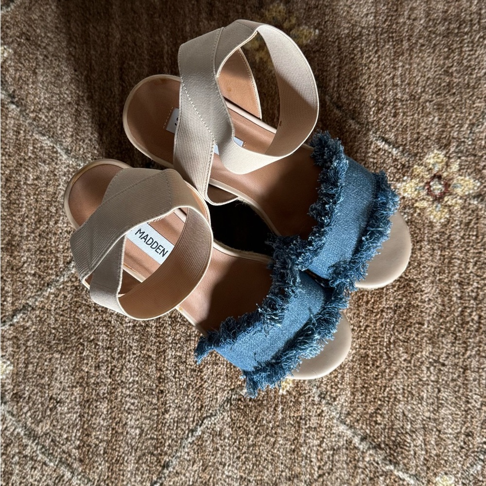 Steve Madden Blue and Tan Espadrille Wedges - Picture 4 of 5